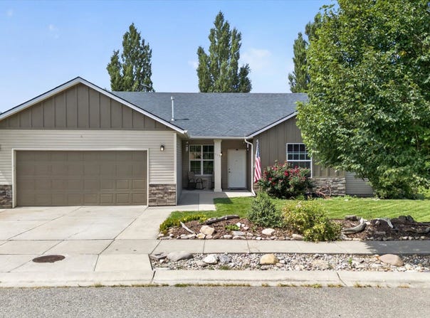 115 Snow Peak Blvd, Inkom, ID 83245