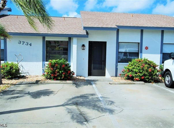 3734 SW 8th Court, Cape Coral, FL 33914