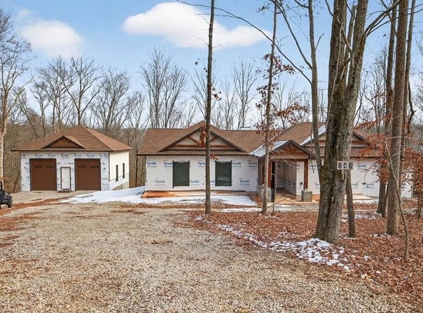147 Dunrobin Ct, Sparta, TN 38583