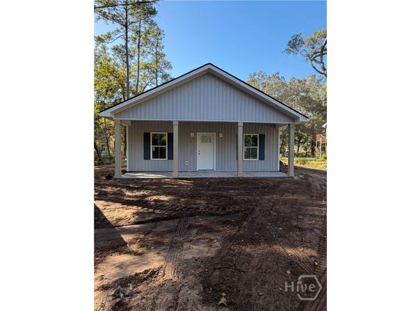 136 Priscilla Drive, Midway, GA 31320