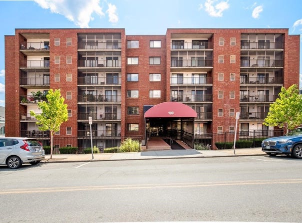 100 High St, Medford, MA 02155