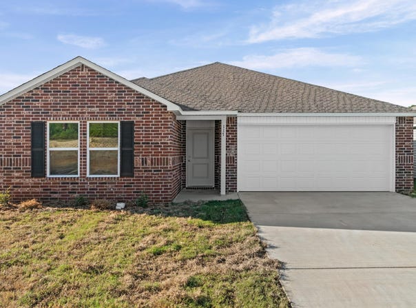 117 Flat Wood Avenue, Benton, AR 72015