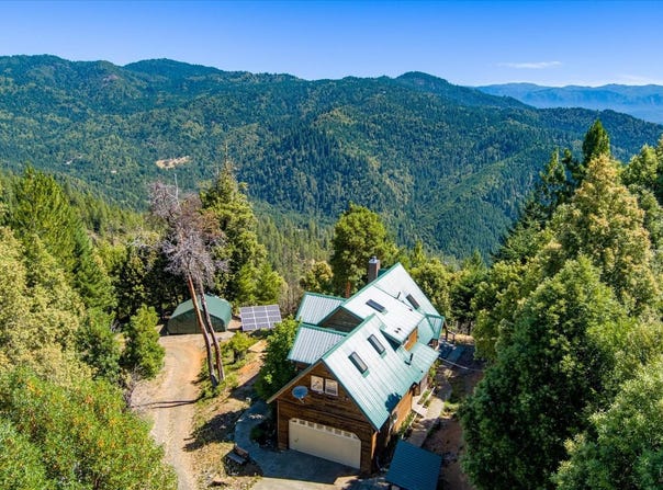 1 Cedar Street, Blue Lake, CA 95525