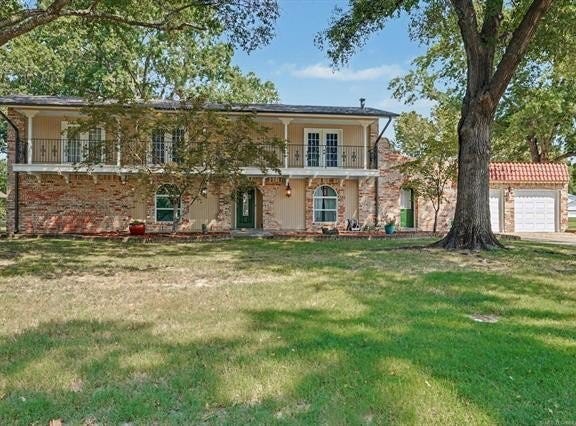 502 Fairway Drive, Broken Arrow, OK 74011