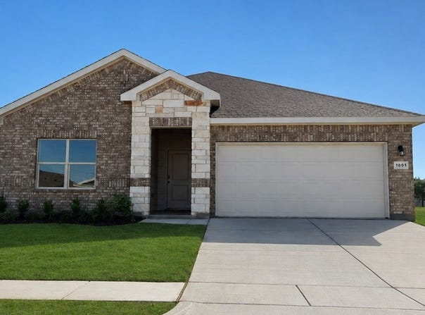1001 BOLL WEEVIL Drive, Cleburne, TX 76031