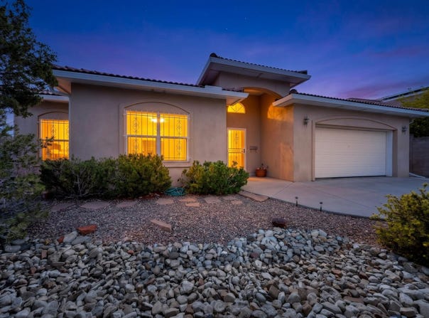 4012 Gracia Court NE, Albuquerque, NM 87110