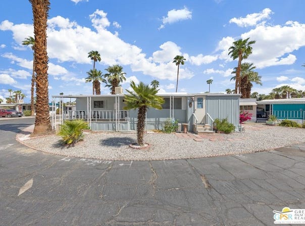 10 Cleveland St, Cathedral City, CA 92234