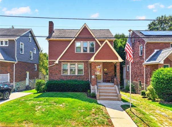 9 Dakota St, Crafton, PA 15205