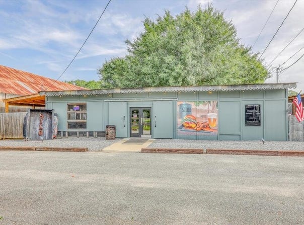 104 W Pear, Boston, GA 31626