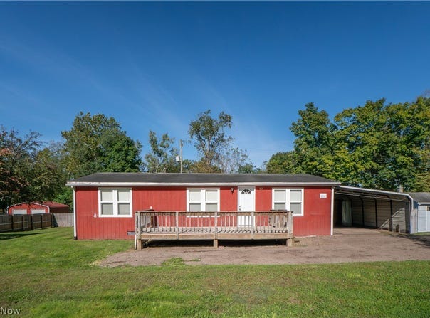 806 S Grant Boulevard, Minerva, OH 44657
