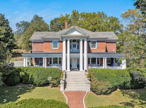 1100 Mccormick Blvd, Clifton Forge, VA 24422