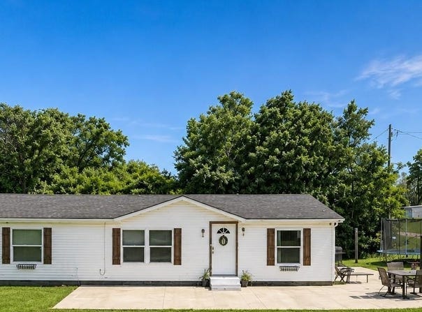 807 N Sill st, Nickerson, KS 67561-6757