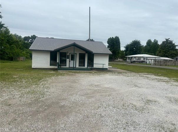 601 E Schley ST, Vian, OK 74962