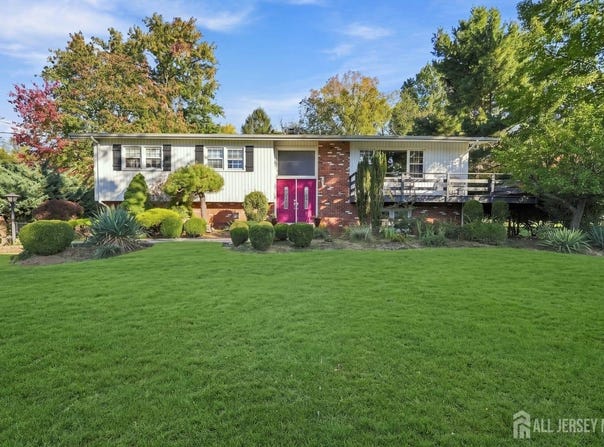 26 Chandler Road, Edison, NJ 08820