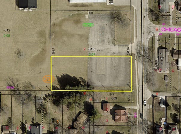 13th Avenue, Mendota, IL 61342