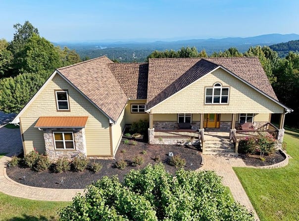 594 Summit Trace, Blairsville, GA 30512