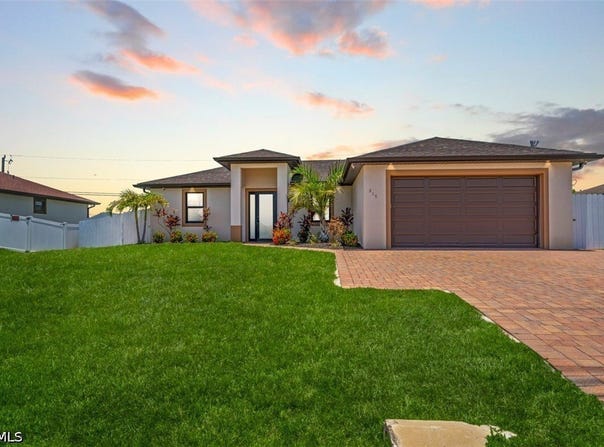 317 Kismet Parkway E, Cape Coral, FL 33909