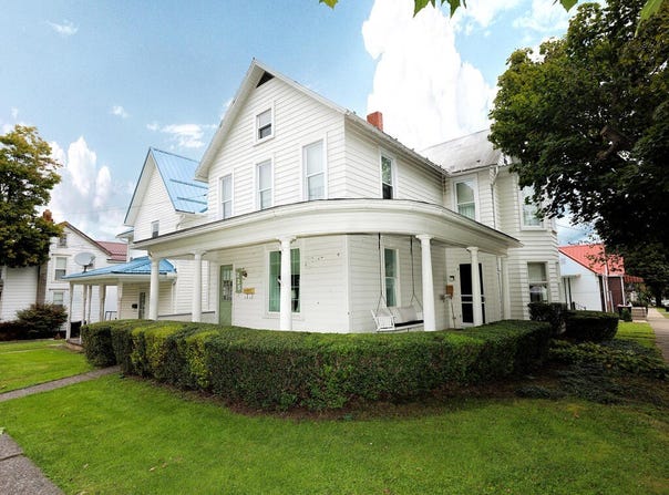 225 S Division Street, Mt. Union, PA 17066