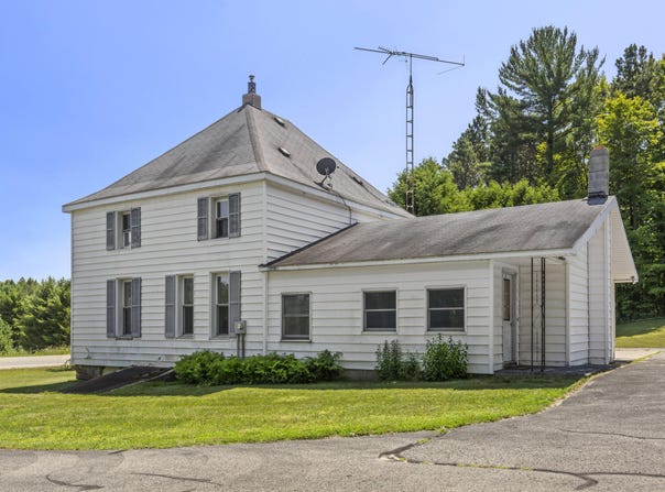 18258 Pleasanton Highway, Bear Lake, MI 49614