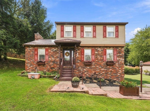 117 McCoal Lane, Upper Burrell, PA 15068