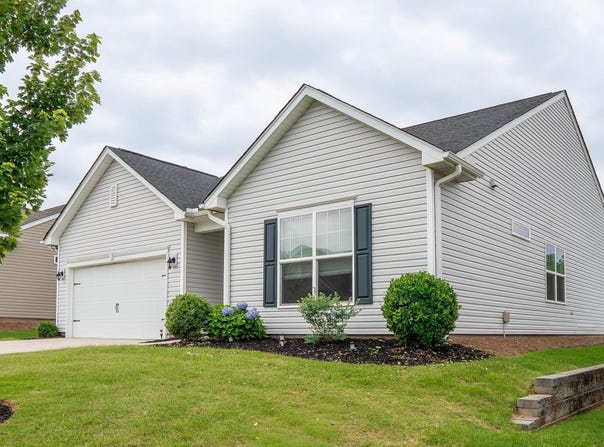 460 White Peach Way, Duncan, SC 29334-8587