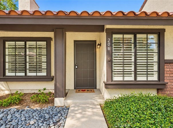 206 San Luis Rey, San Dimas, CA 91773