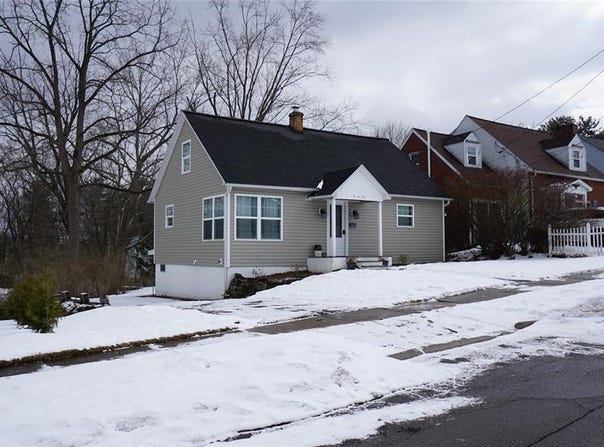 228 Hastings Ave., ENDICOTT, NY 13760