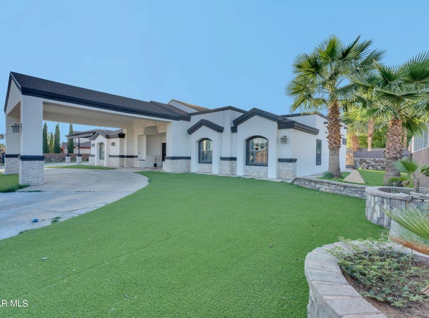 441 BURKETT Drive, Clint, TX 79836