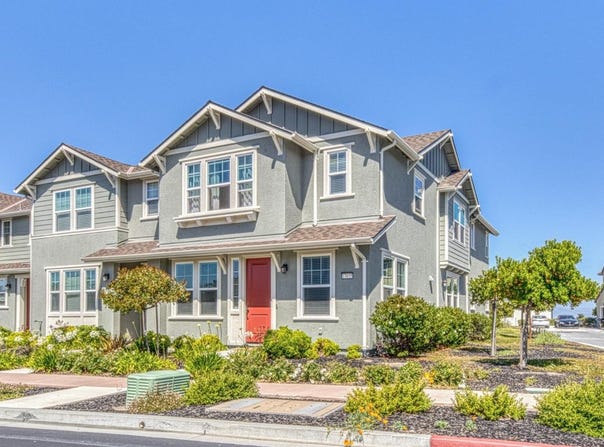17655 Reynolds ST, MARINA, CA 93933