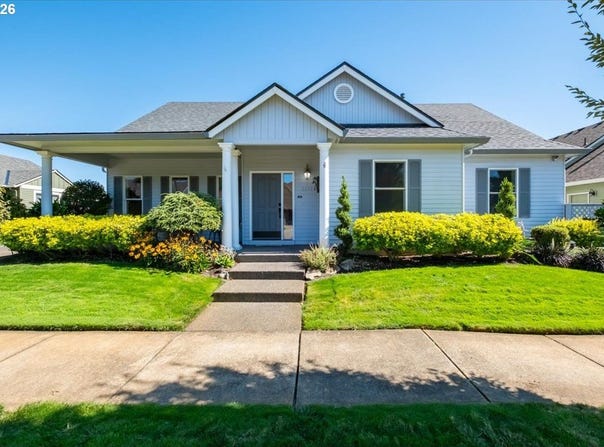 2672 HAZELNUT Dr, Woodburn, OR 97071