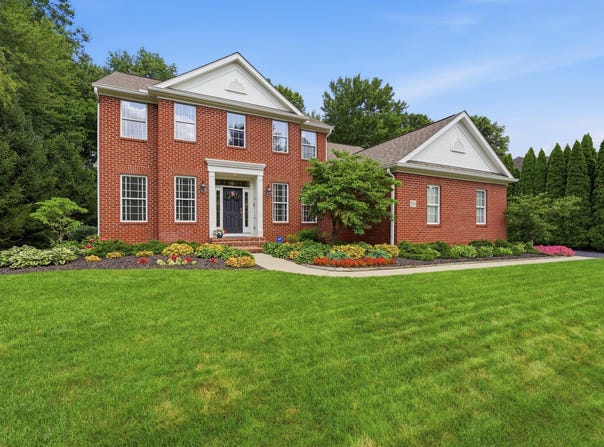 2934 Creekwood Estates Drive, Blacklick, OH 43004