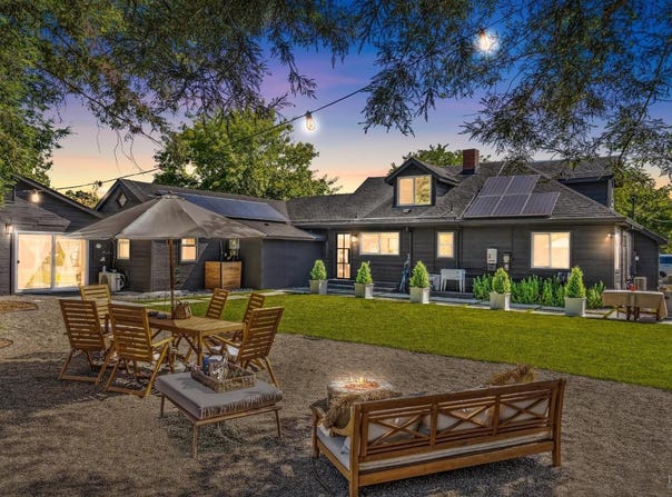 18350 Arnold Drive, Sonoma, CA 95476
