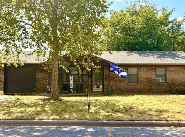 415 N 19th St, Frederick, OK