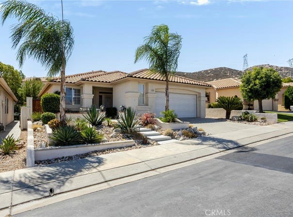 1984 Riviera, Banning, CA 92220