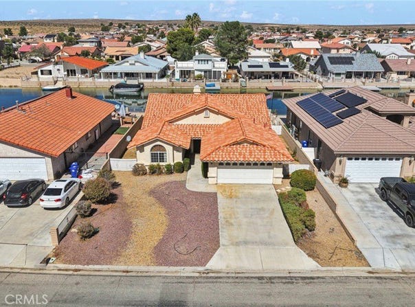 26218 Corona, Helendale, CA 92342