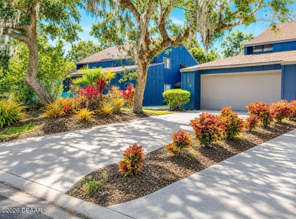 216 Pine Cone Trail, Ormond Beach, FL 32174
