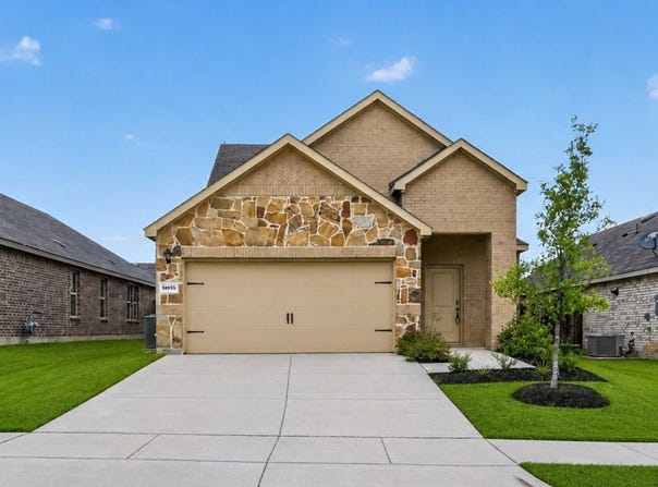 3955 Oak Creek Circle, Denison, TX 75020