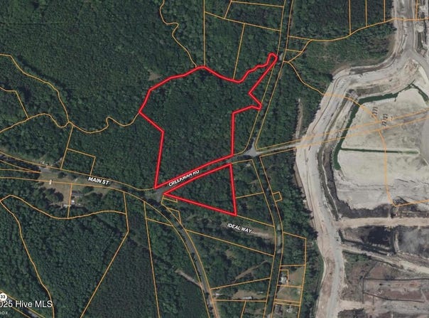 Creekmur Road, Edward, NC 27821