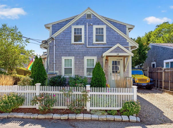 48 Pleasant Street, Provincetown, MA 02657