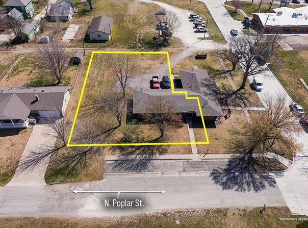 504 N Poplar, Peabody, KS 66866
