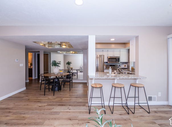 325 E 2550 N, North Ogden, UT 84414