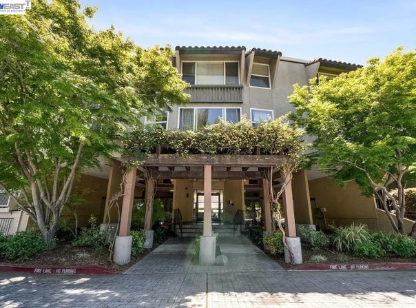 1087 Murrieta Blvd, Livermore, CA 94550