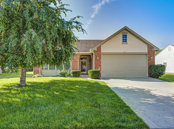1045 Meriman Drive, Greenwood, IN 46143