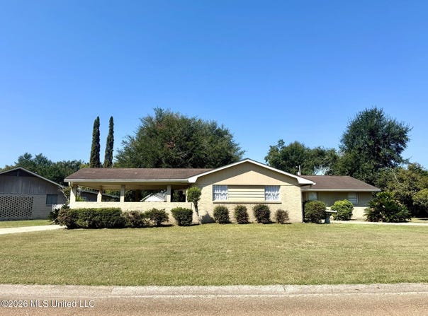 134 Lee Avenue, Vidalia, LA 71373
