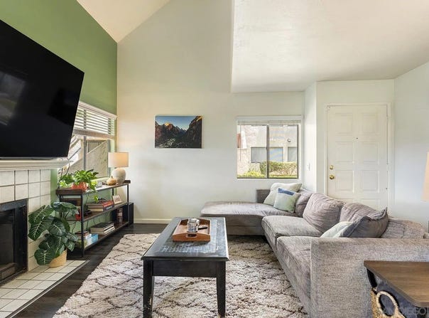 355 N Melrose Drive, Vista, CA 92083