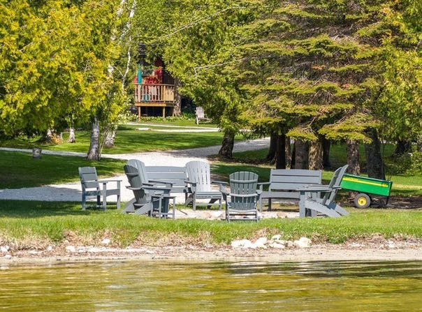 2742 E Shorewood Rd, Baileys Harbor, WI 54202