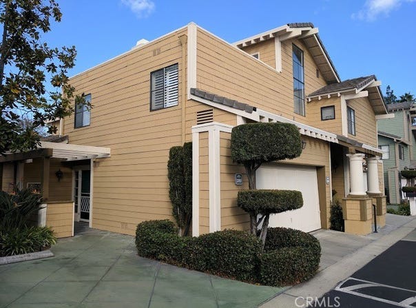 13449 Murphy Hill Drive, Whittier, CA 90601