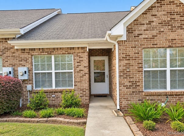 61 Park Drive S, Clanton, AL 35045