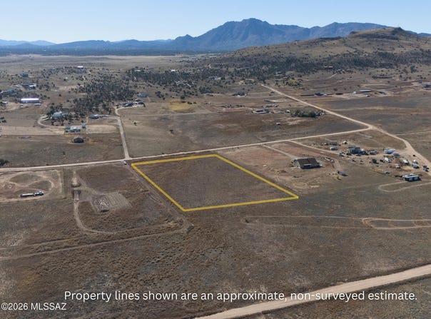 3550 W Meadow Lake Drive, Chino Valley, AZ 86323