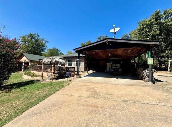 33857 E 713 Drive, Wagoner, OK 74467